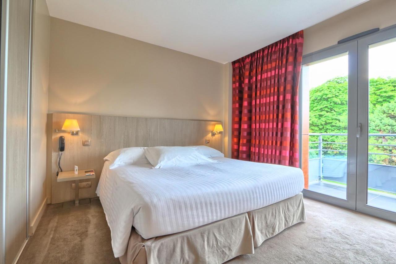 Relais De La Malmaison Paris Rueil Hôtel-Spa Buitenkant foto
